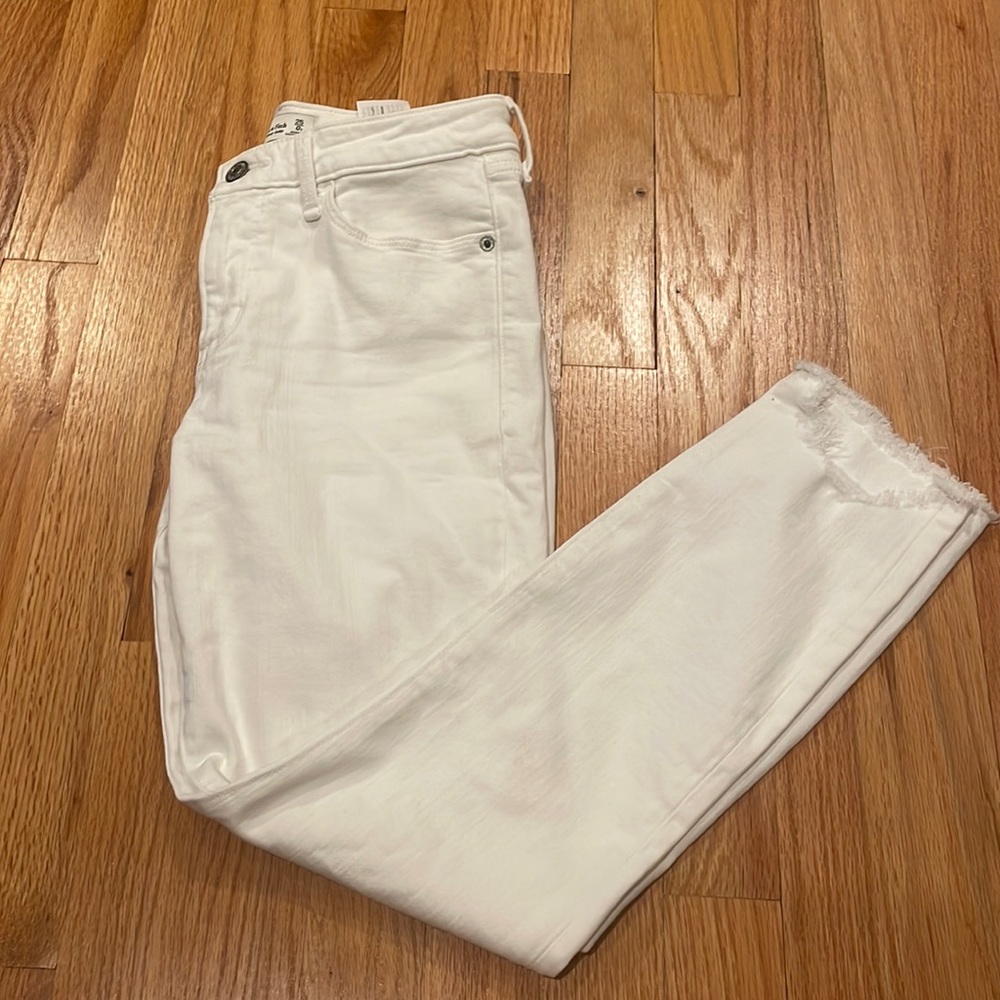 Abercrombie mid rise super skinny ankle white jeans